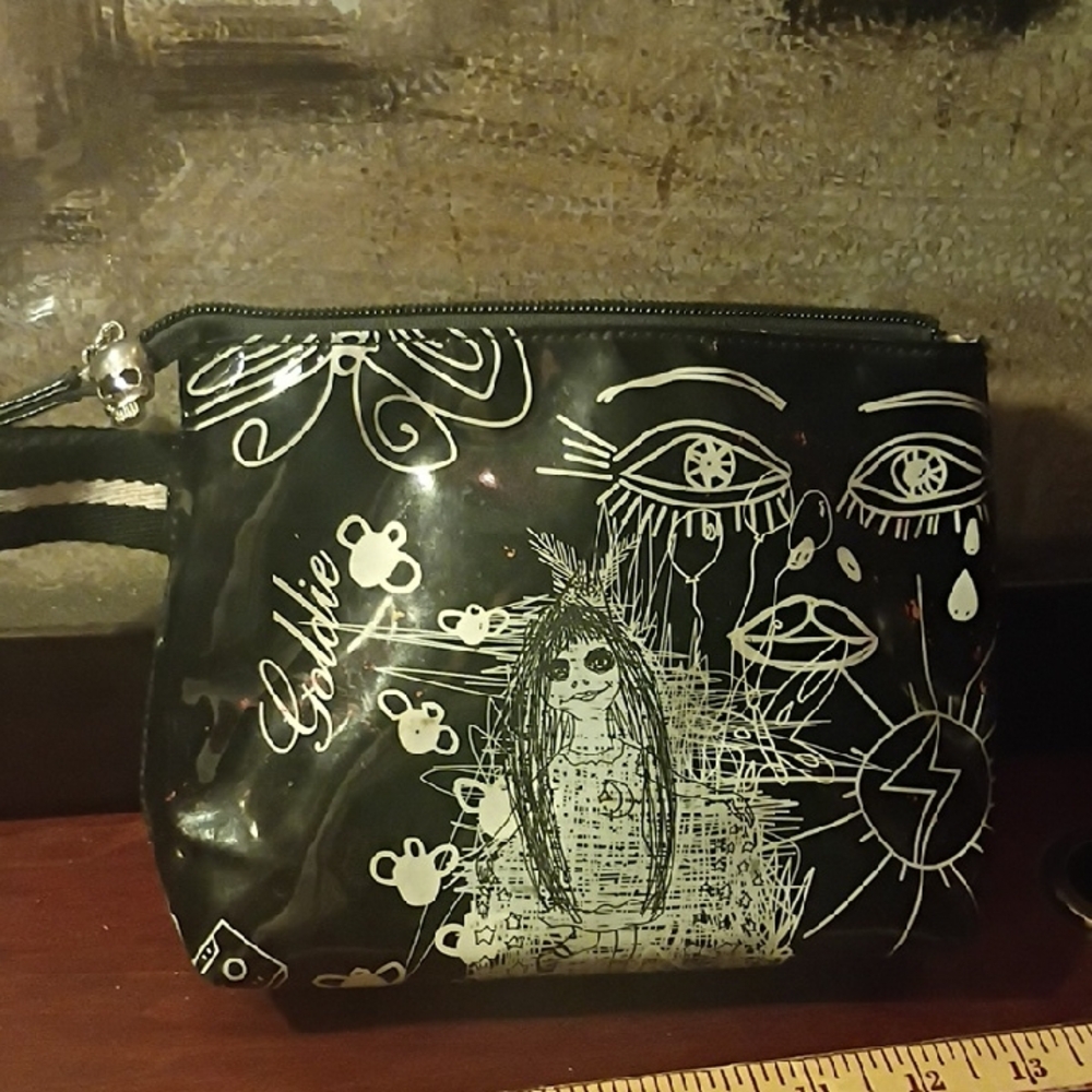 Goldie Black and White Graphic Cosmetic Bag